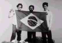 Christian, Sta. Cruz e Borges no final da Cha. Brasil